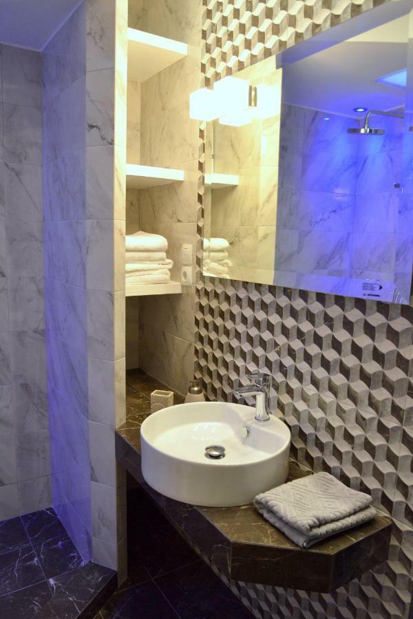 Christina'S Luxury Village House Plaka  外观 照片